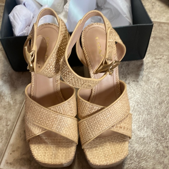 New in box. Coach heels - Picture 1 of 3